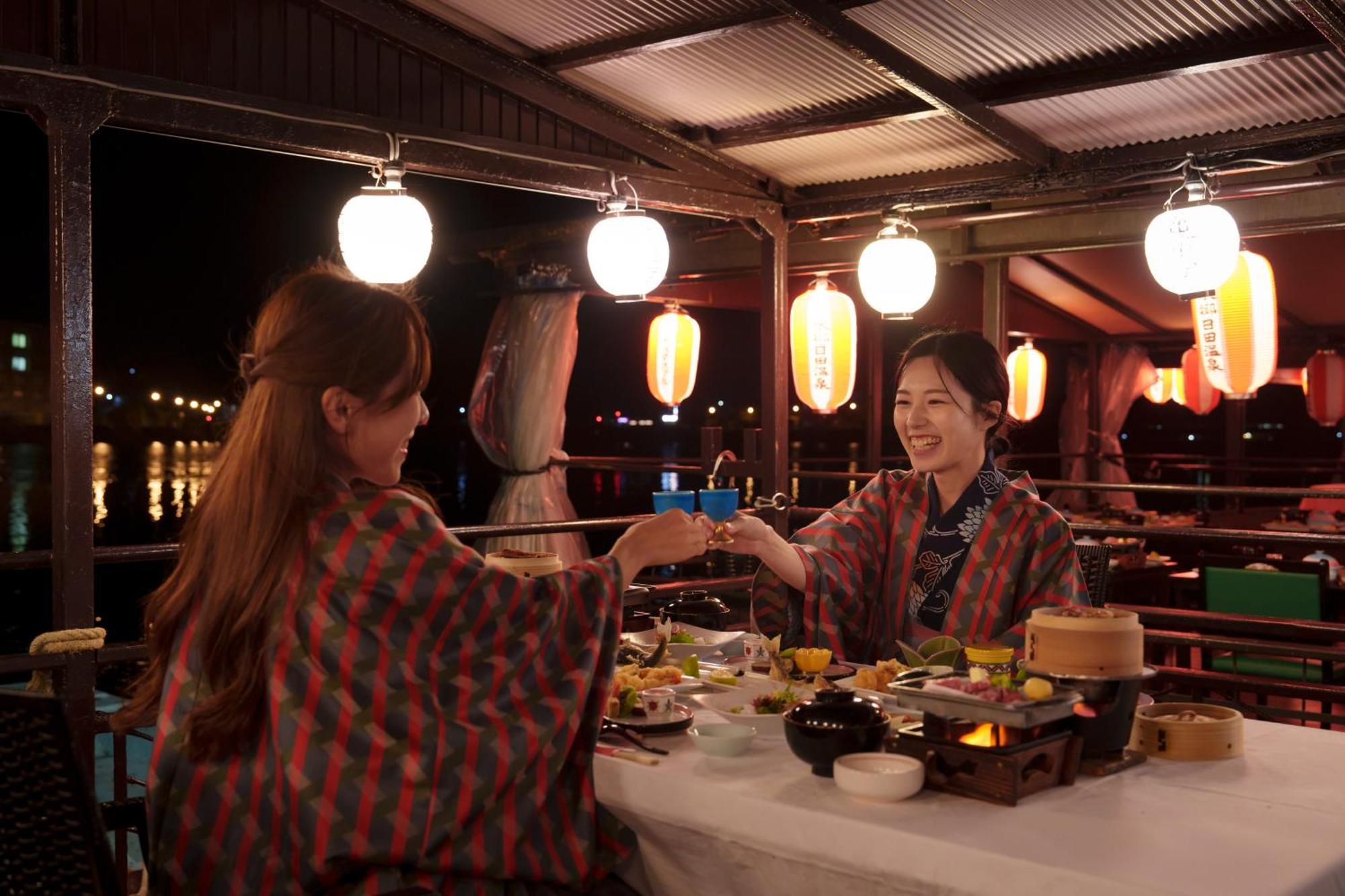 Hita Onsen Kizantei Hotel Экстерьер фото